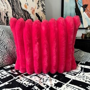 NWOT Tahari Home Pink 22” x 22” Throw Pillow